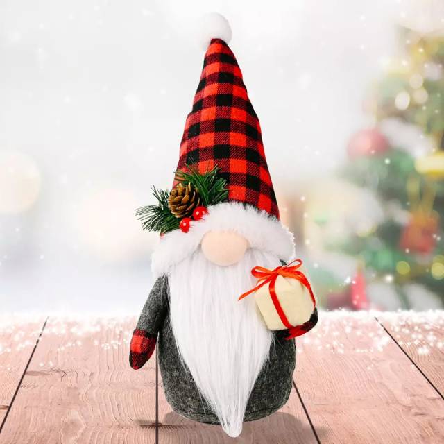 Christmas Gnome - lumberjack