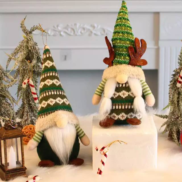 Green Christmas Gnomes Set of 2